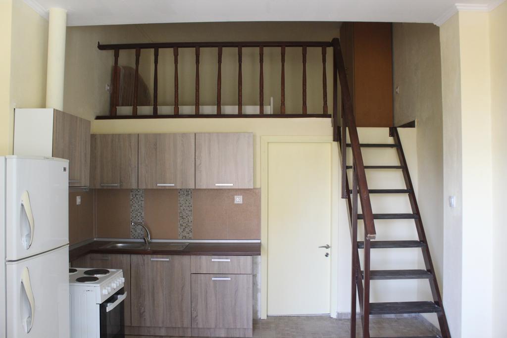 K&V Apartments เนอา มิคานิโอนา ภายนอก รูปภาพ